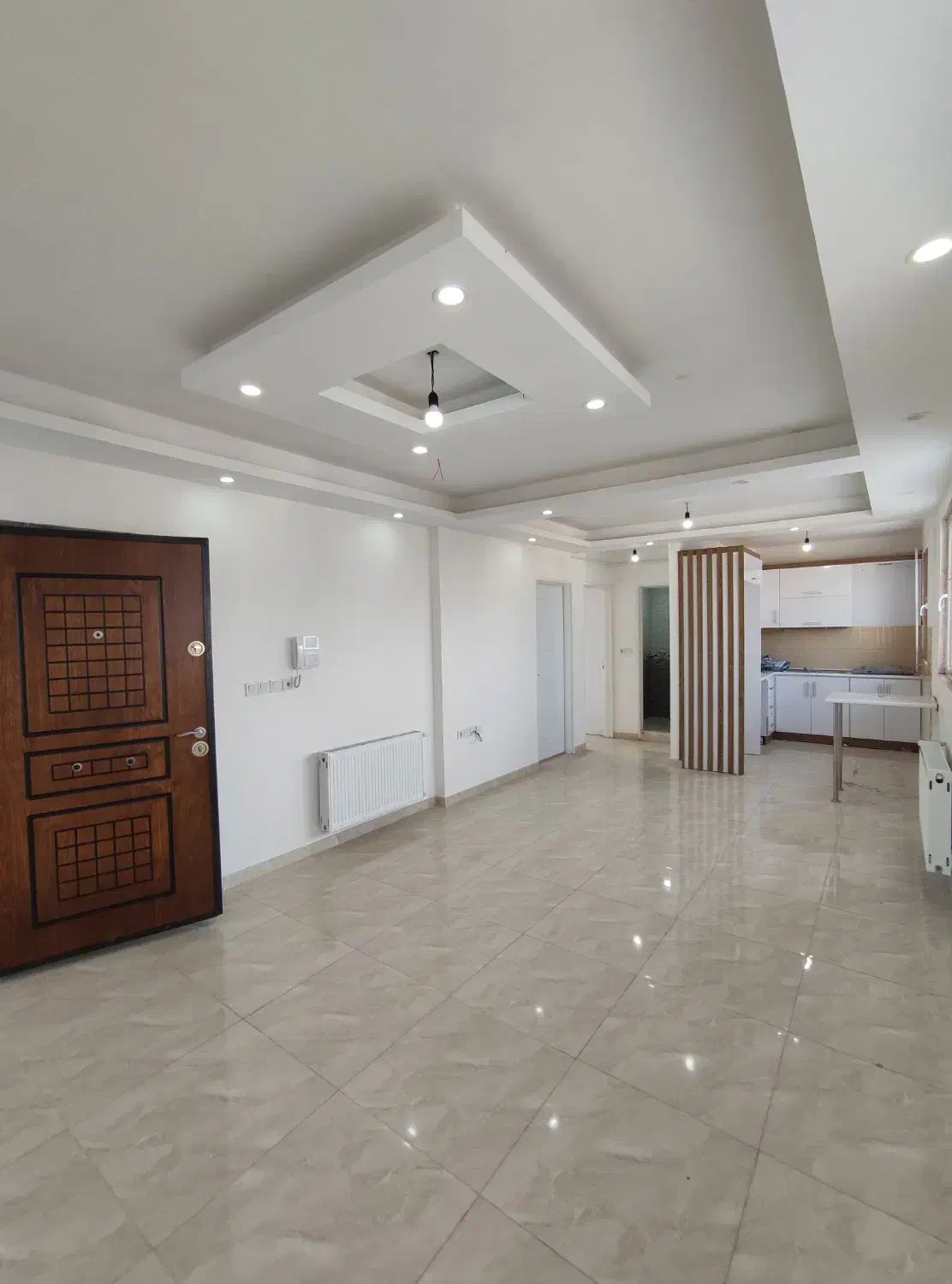 میدان سرگل بلوار معلم ۷۰ متر ۲ خواب تک واحدی|فروش آپارتمان|رشت, معلم|دیوار