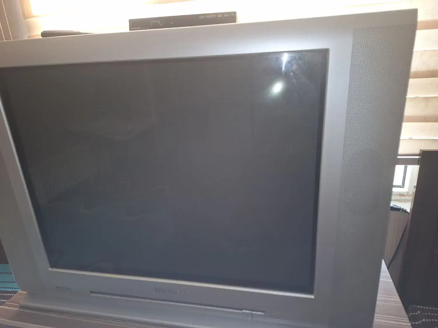 تلویزیون ۳۰ اینچ توشیبا  خیلی سالم|تلویزیون و پروژکتور|مشهد, جاهد شهر|دیوار