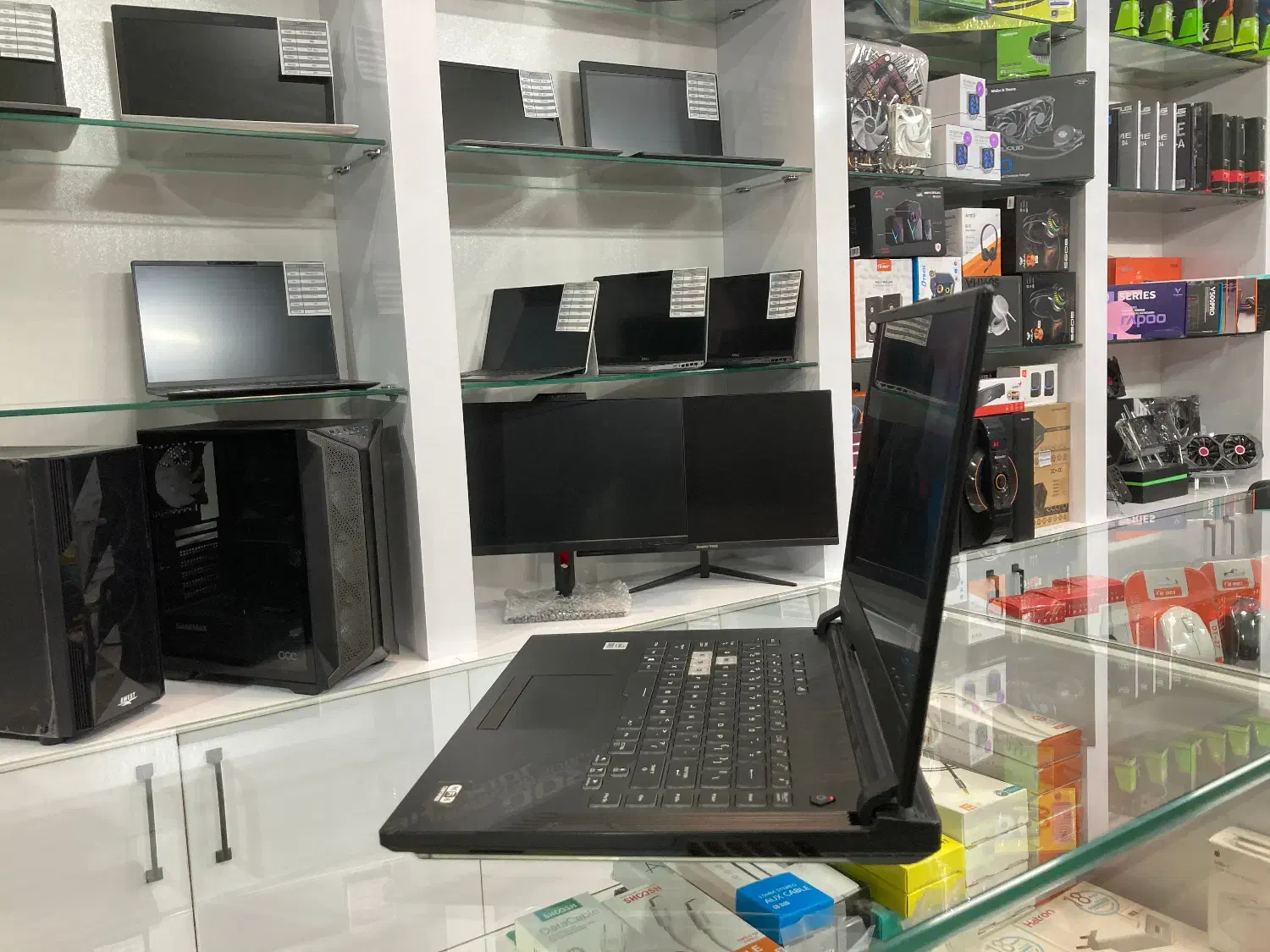 لپتاپ،لب تاب،لپ تاپ گیمینگ ASUS ROG G512|رایانه همراه|مشهد, حجاب (شهرک غرب)|دیوار