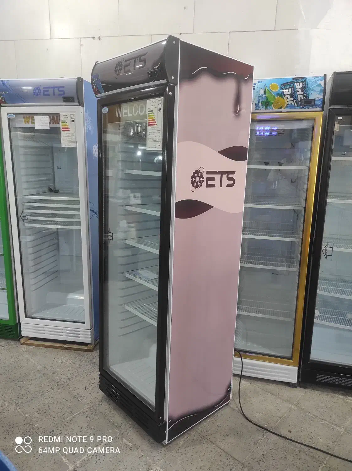 یخچال ویترینی ایستاده|کافیشاپ و رستوران|دهلران, |دیوار