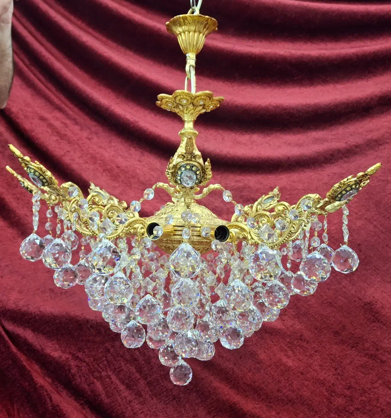 لوستر|لوستر و چراغ آویز|پردیس, فاز ۴|دیوار