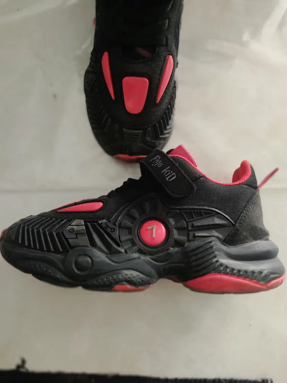 کتونی پسرانه|کفش و لباس بچه|تهران, دولاب|دیوار