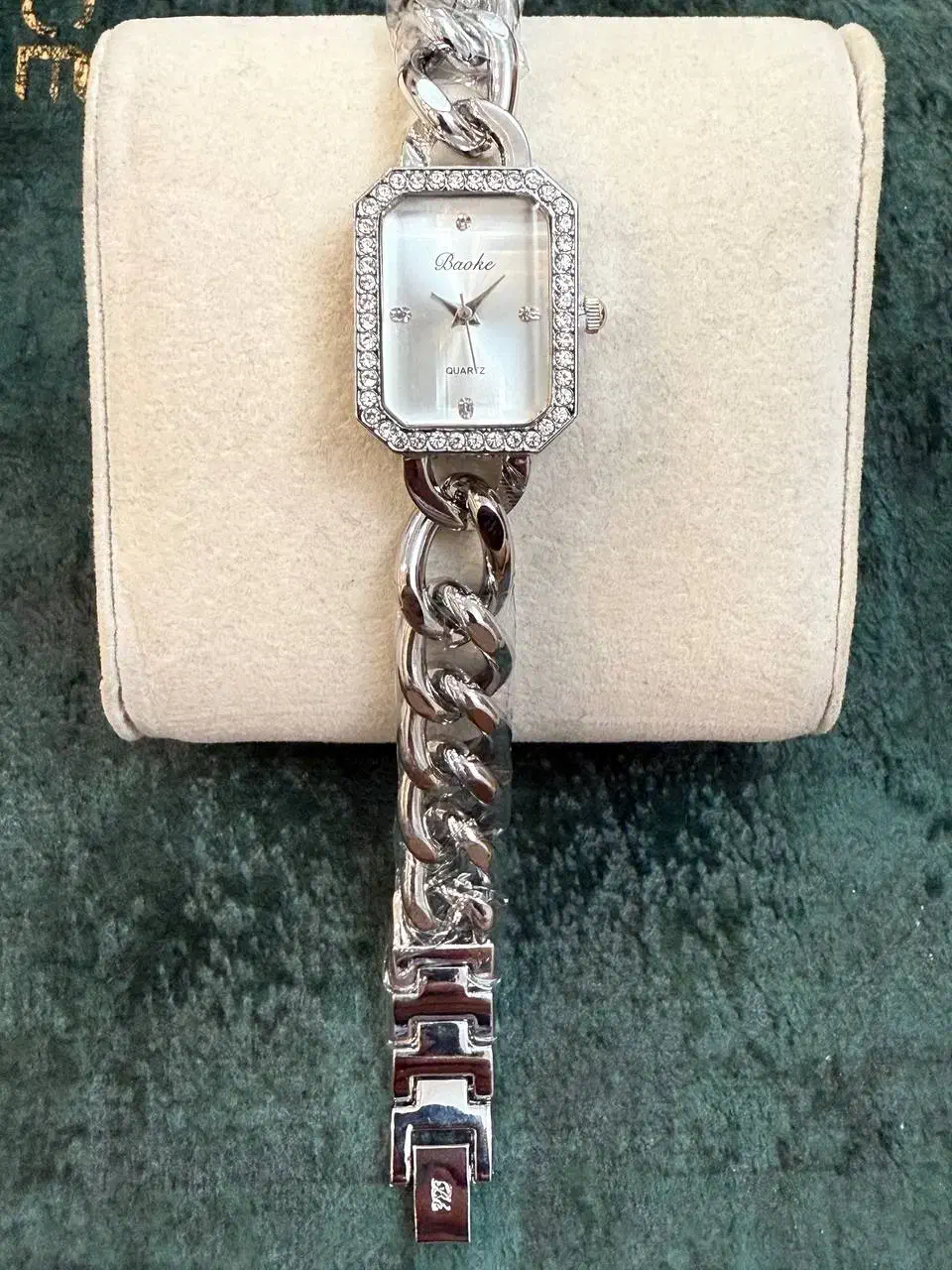 نبض زمان در دستان توست|ساعت|بختگان, |دیوار