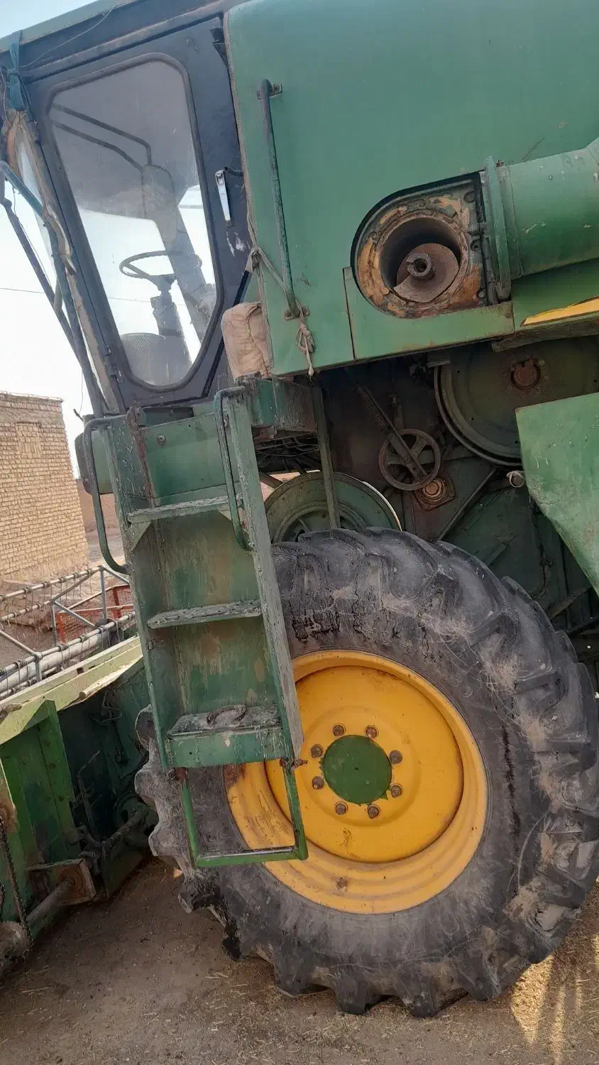 کمباین ۸۶ موتور مشکی|خودرو سنگین|مرودشت, محمد آباد|دیوار