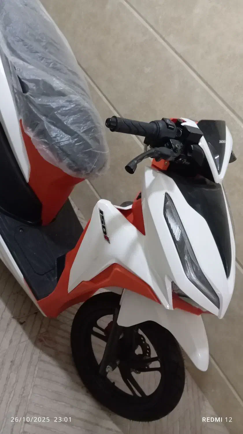 با سلام واریو کلیک اصلی مدل 401صفر بدون کارکرد|موتورسیکلت|طسوج, |دیوار