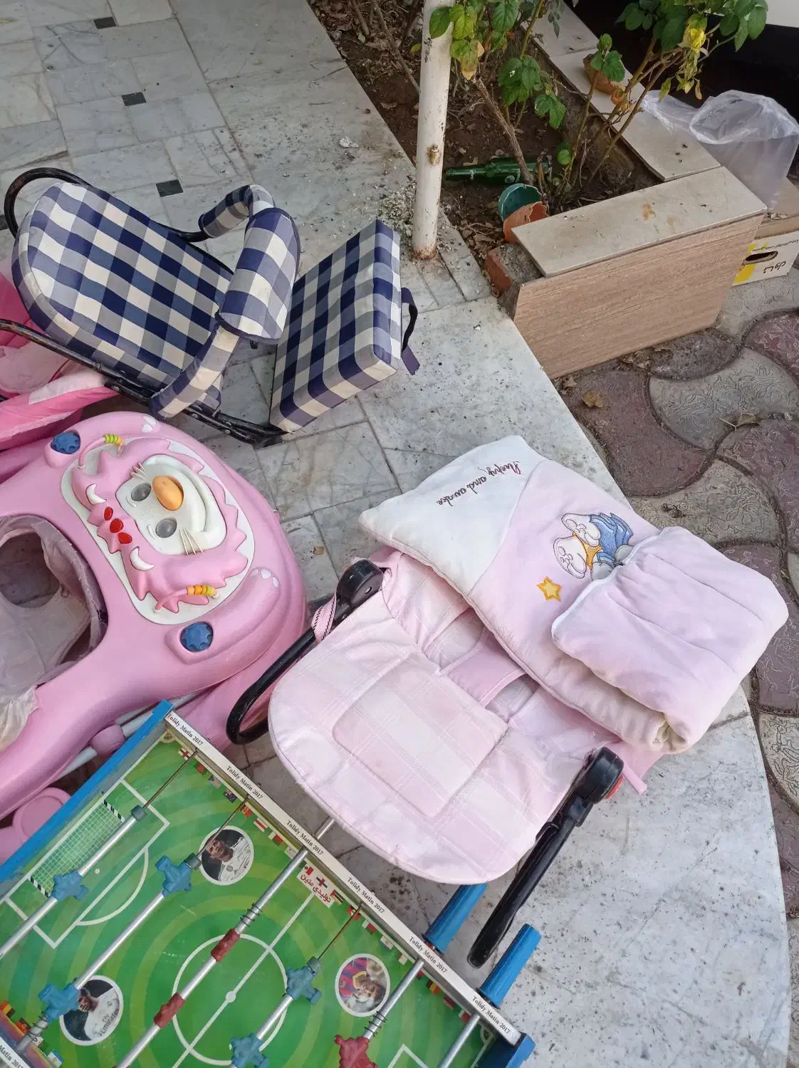 تعداد وسایل. بچه فروشی|اسباب و اثاث بچه|بیرجند, |دیوار