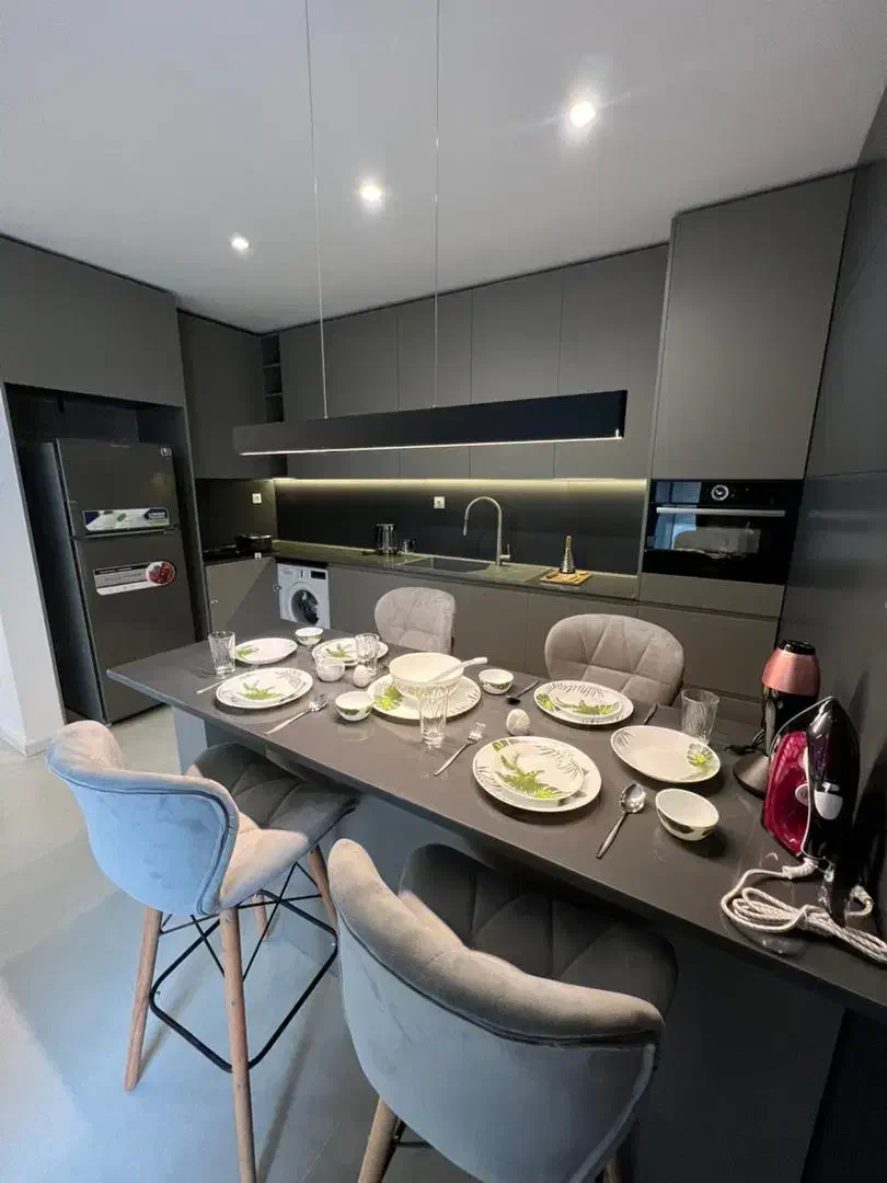 اقامتی راحت با انتخابی بهتر|اجارهٔ کوتاه‌مدت آپارتمان و سوئیت|کیش, |دیوار