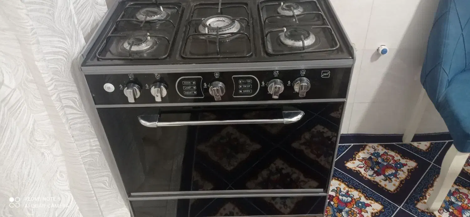 گاز گاز طرح فر ویک  عدد کمد پنج کشو اینه دار|اجاق گاز و لوازم برقی پخت‌وپز|گرگان, |دیوار