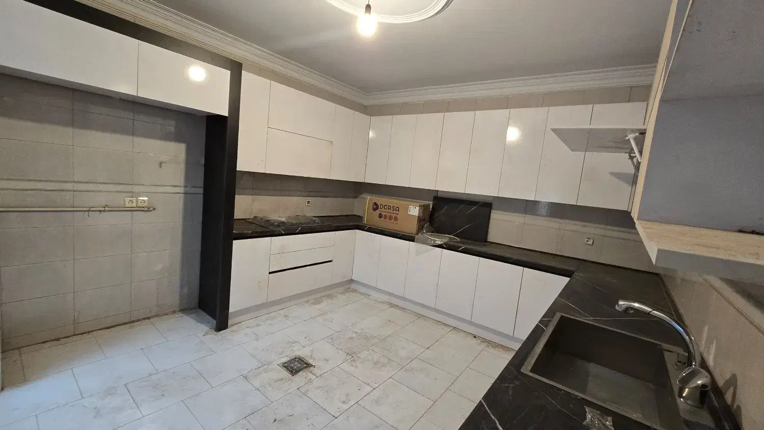 خانه ویلایی مستقل قیطریه ۲۸۰ متر مناسب کار وسکونت