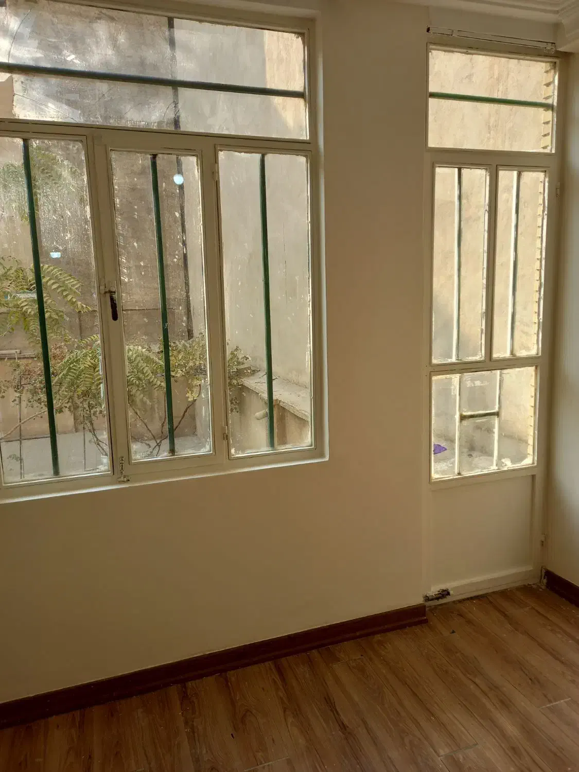 آپارتمان ۹۰ متری