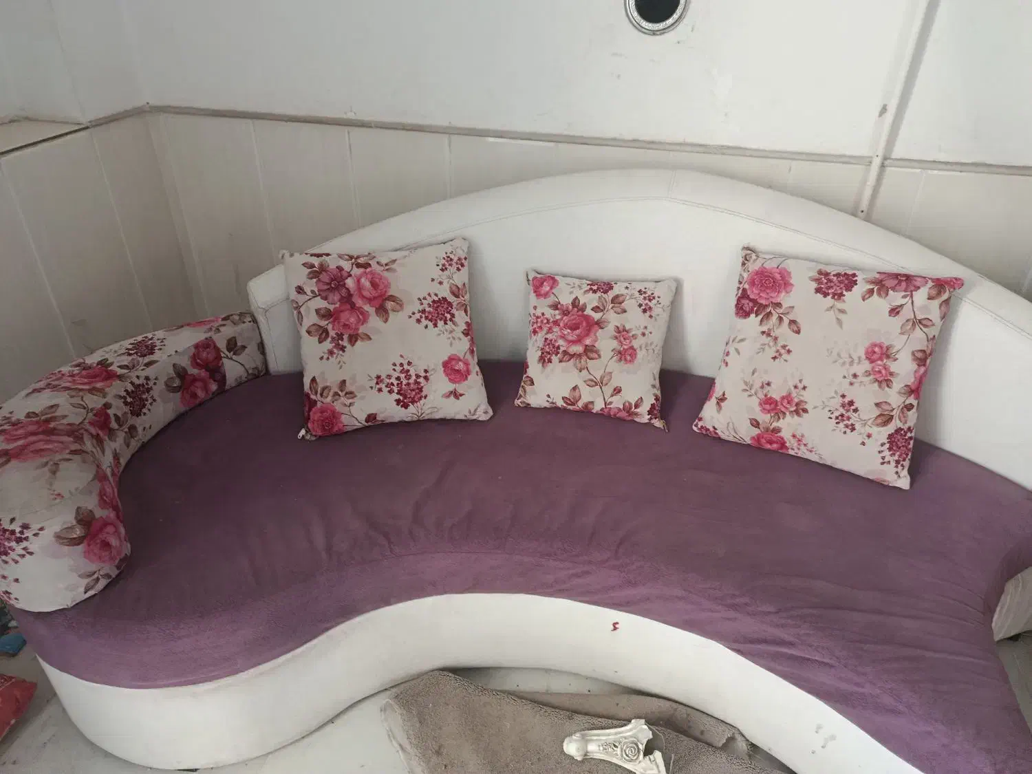 مبل مفت|مبلمان خانگی و میز عسلی|نیشابور, هفده شهریور|دیوار