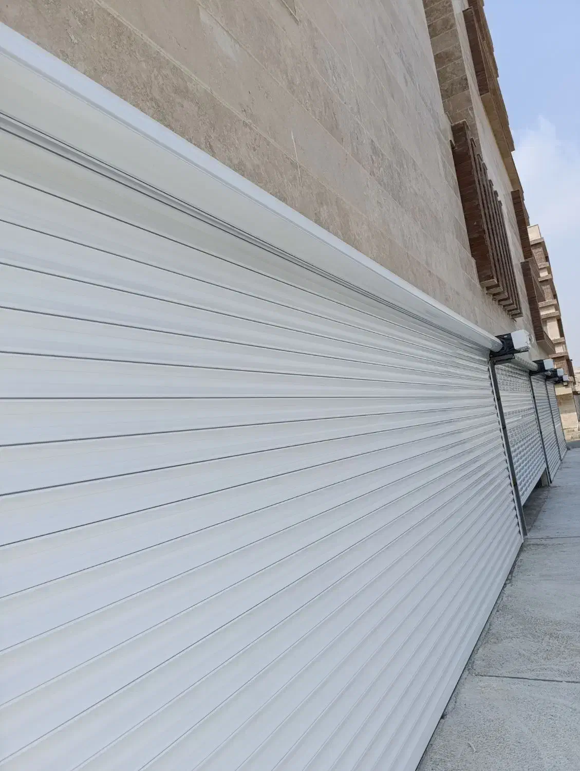 نصب و خدمات درب کرکره ای|خدمات پیشه و مهارت|بندرعباس, |دیوار