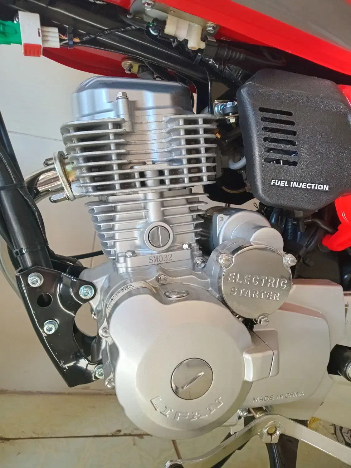 نیکتاز ۲۰۰|موتورسیکلت|گنبد کاووس, |دیوار