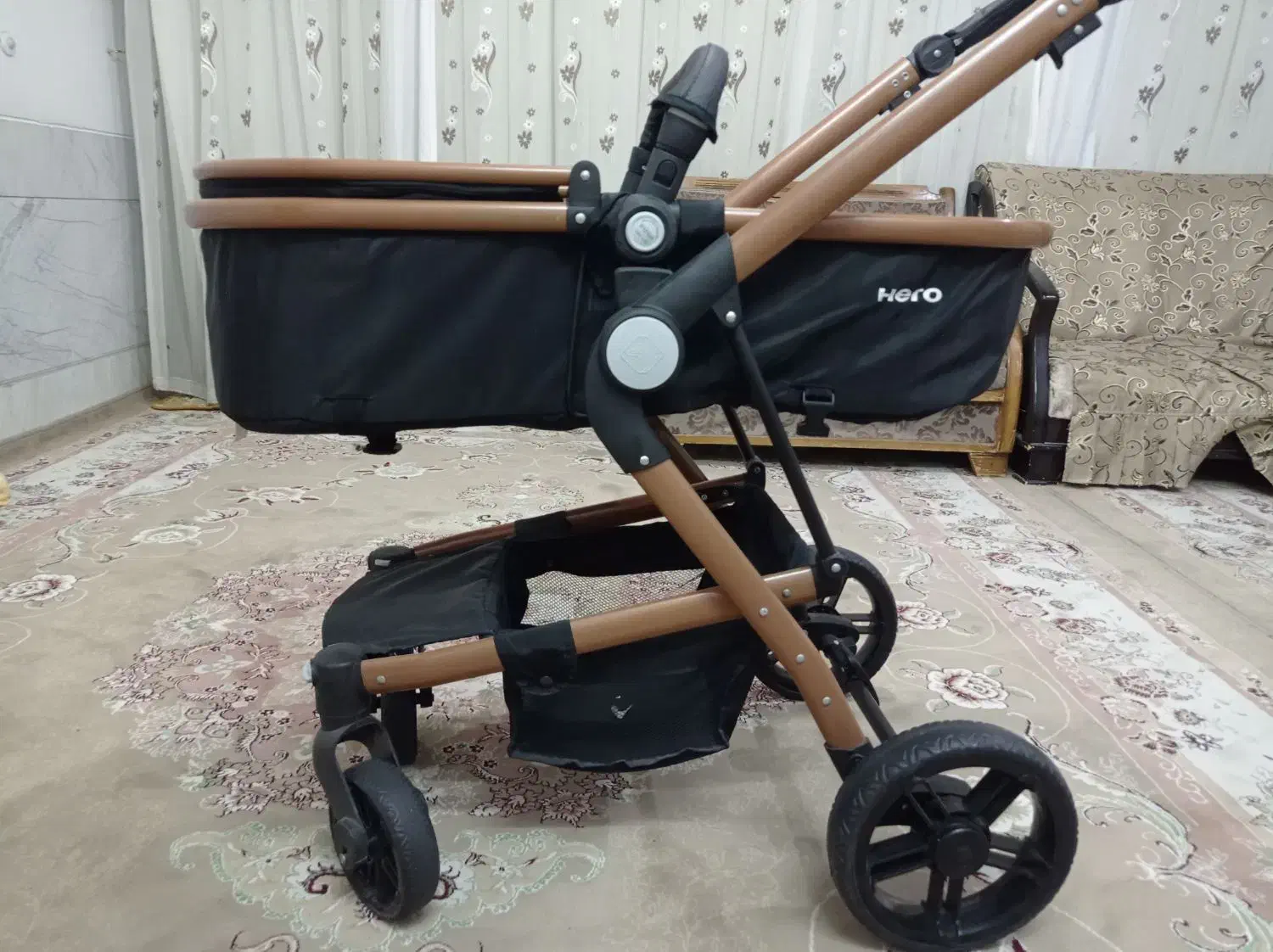 کالاسکه نو و تمیز|کالسکه و لوازم جانبی|فولادشهر, زاینده رود|دیوار