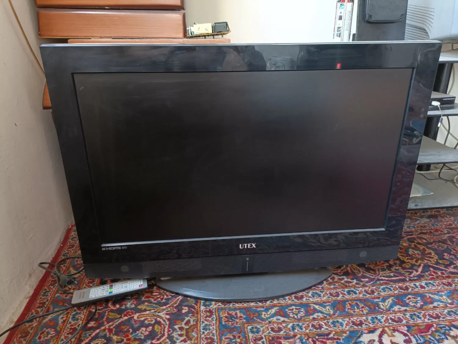 تلوزیون lcd|تلویزیون و پروژکتور|محمدشهر, همایون ویلا|دیوار