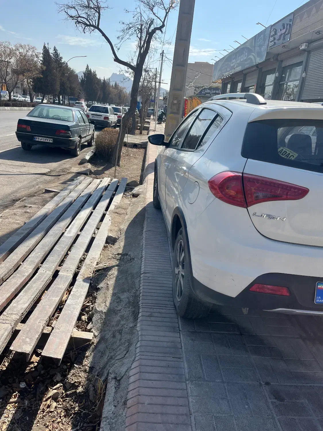 لیفان x50|خودرو سواری و وانت|خمینی‌شهر, |دیوار