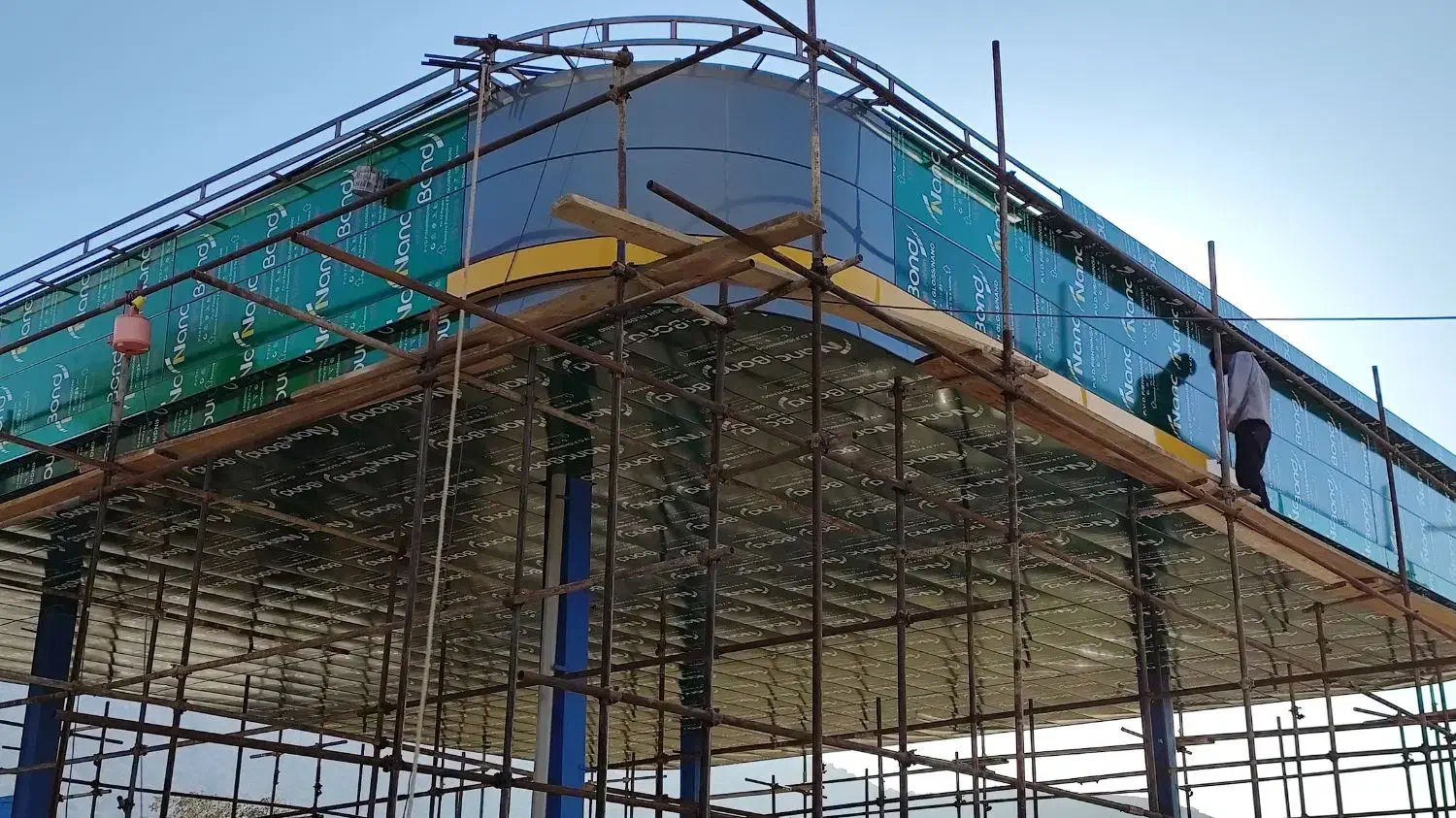 نیازمند نیروی کاری جهت کار نمای کامپوزیت|استخدام معماری، عمران و ساختمانی|شیراز, حسن آباد|دیوار