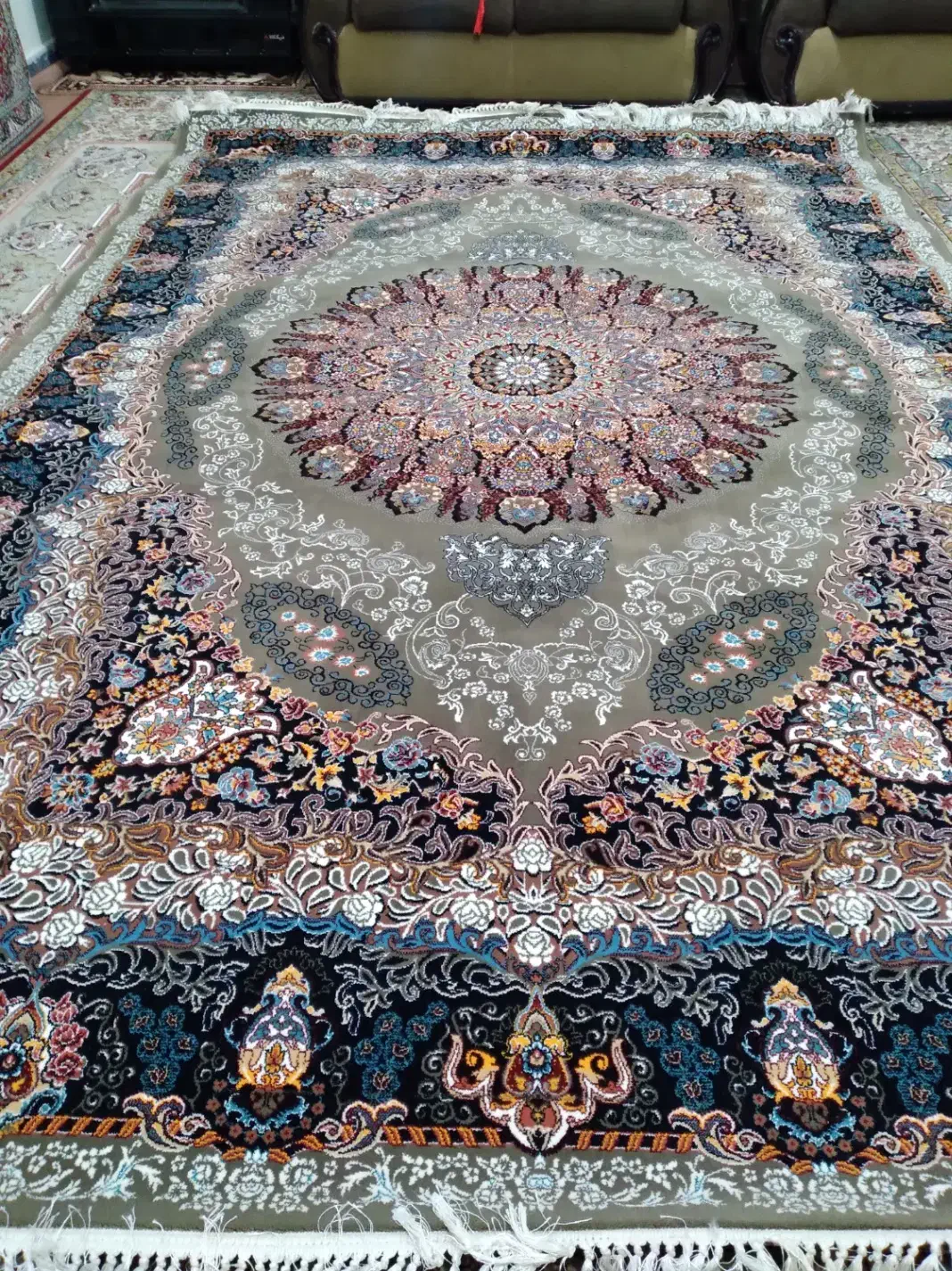 یک فرش ۶متری. نو|فرش|نهاوند, |دیوار