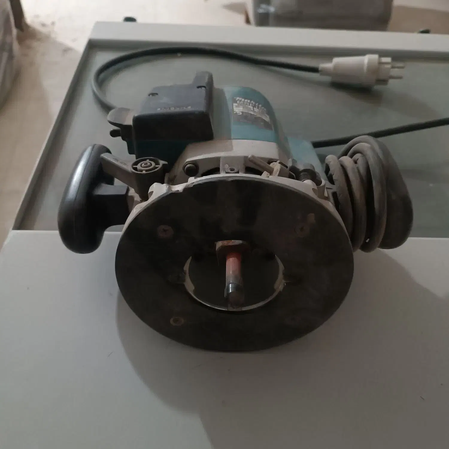 اور فرز ماکیتا اصلی بسیار کم کار|ماشینآلات صنعتی|نصر آباد, |دیوار