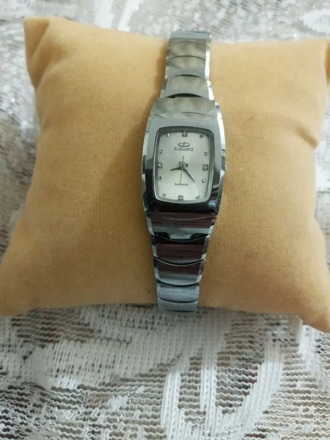 ساعت مچی مدل الگانس زنانه قدیمی قیمت ۳۰۰۰۰۰۰|ساعت|کرمانشاه, |دیوار