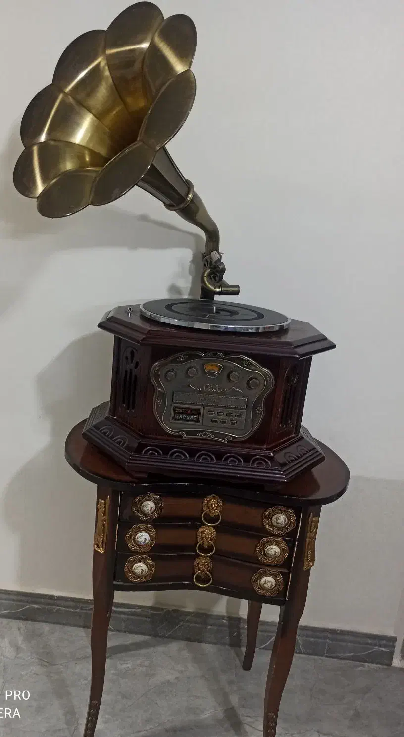 گرامافون|سیستم صوتی خانگی|اندیشه, اندیشه فاز ۴|دیوار