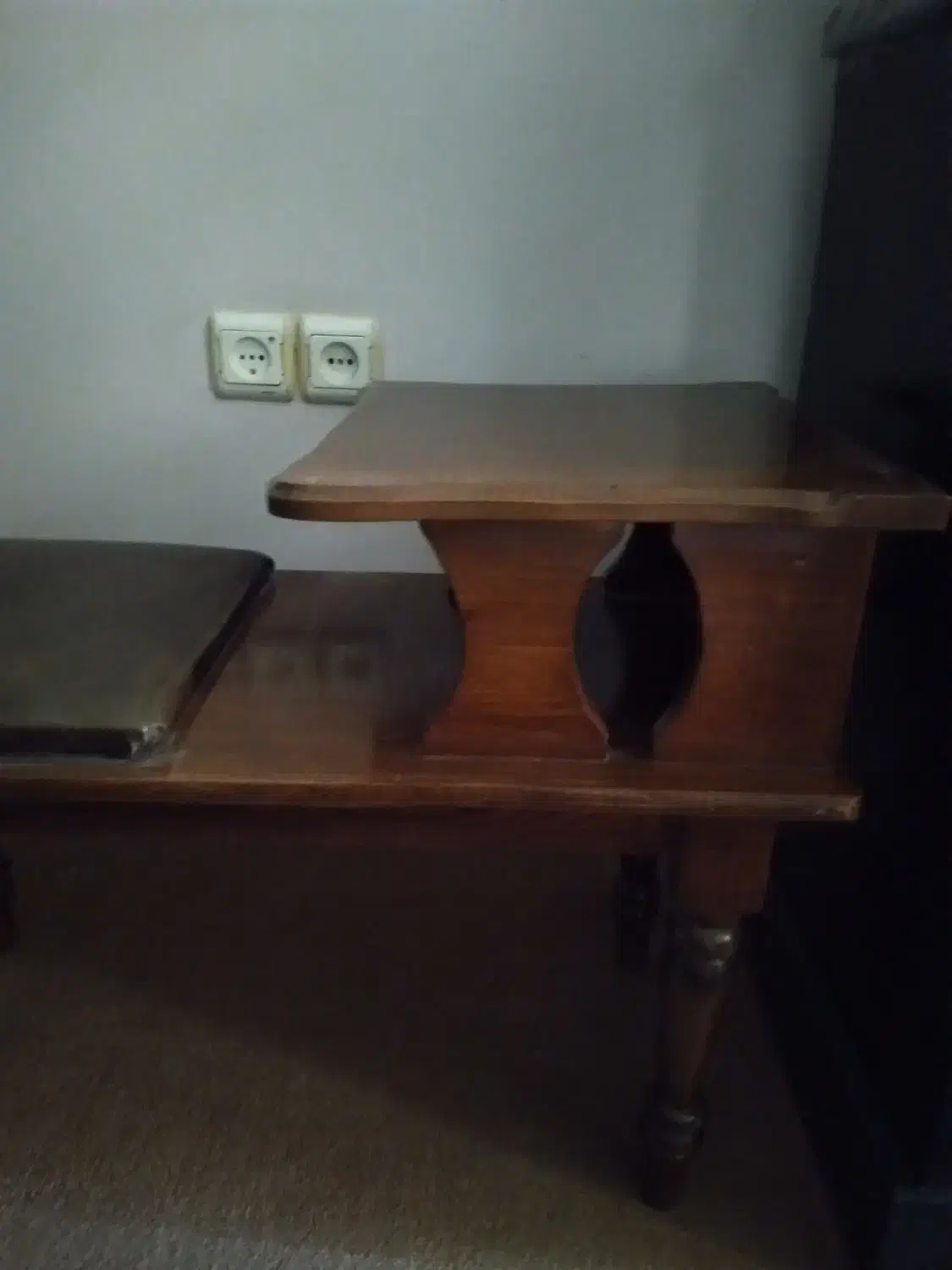 میزتلفن|میز تلفن|شیراز, زرهی|دیوار