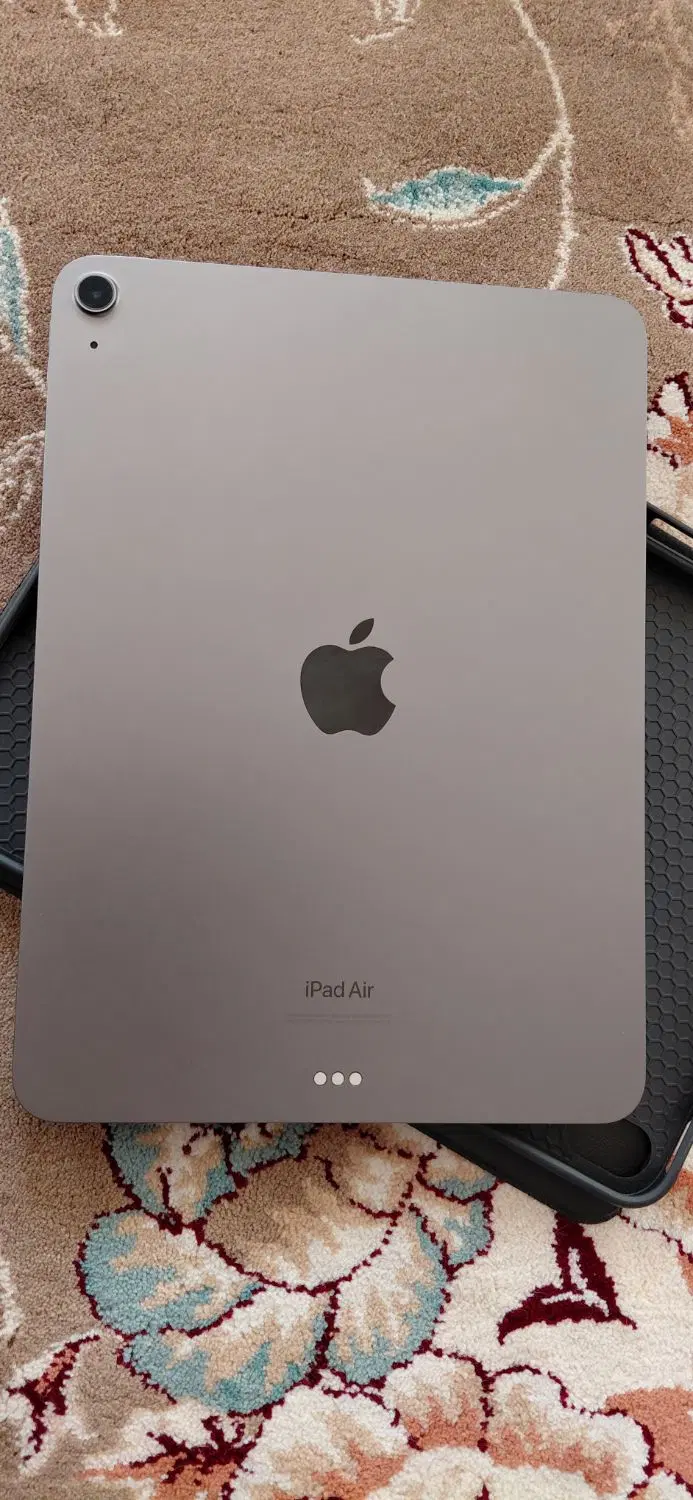 iPad air 5 m1|تبلت|الیگودرز, |دیوار