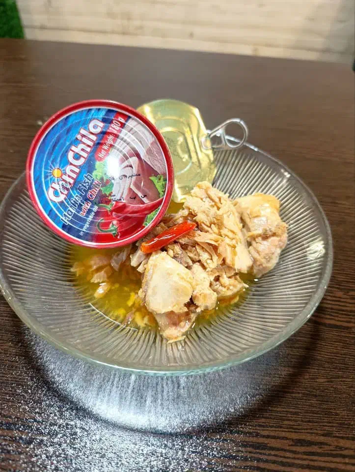 تن ماهی|خوردنی و آشامیدنی|قم, باغ کرباسی|دیوار