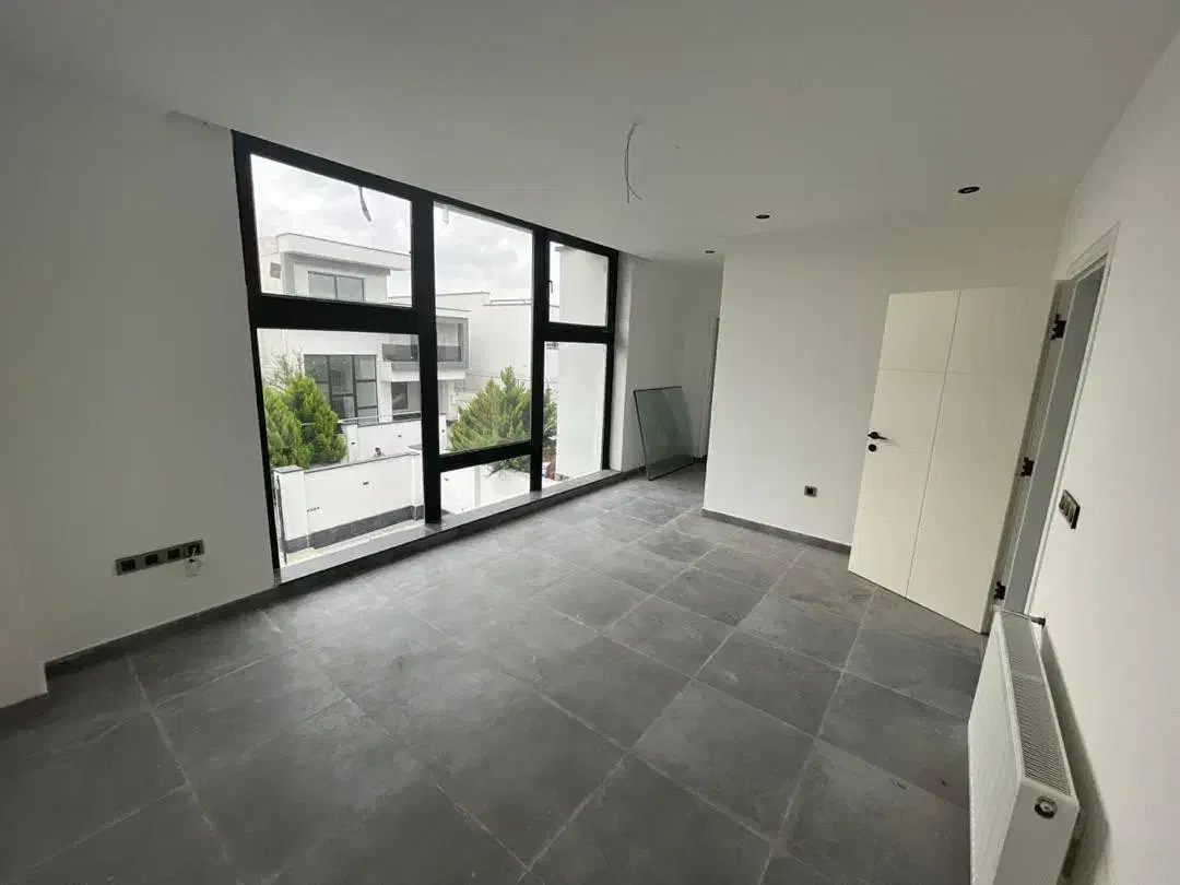 فروش ویلا شهرکی ۳۱۰ متر زمین ۲۸۰ بنا نوساز بابلسر|فروش خانه و ویلا|هادی شهر, |دیوار