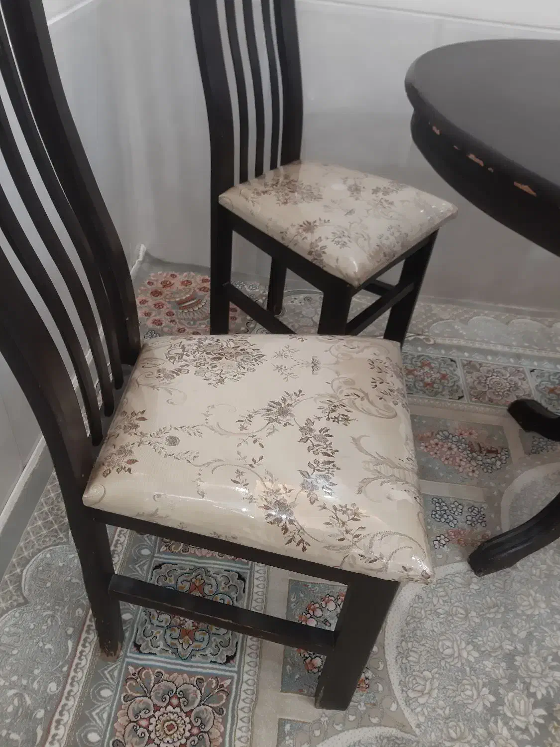 میزناهارخوری|میز و صندلی غذاخوری|سبزوار, فرهنگیان|دیوار