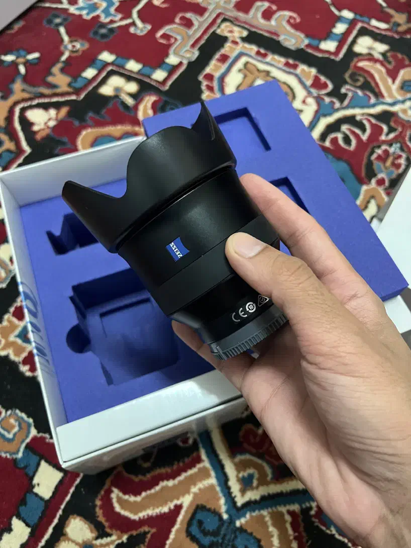 لنز Zeiss Batis 25mm f/2 در حد نو، فول فریم سونی|دوربین عکاسی و فیلمبرداری|رشت, چله خانه|دیوار