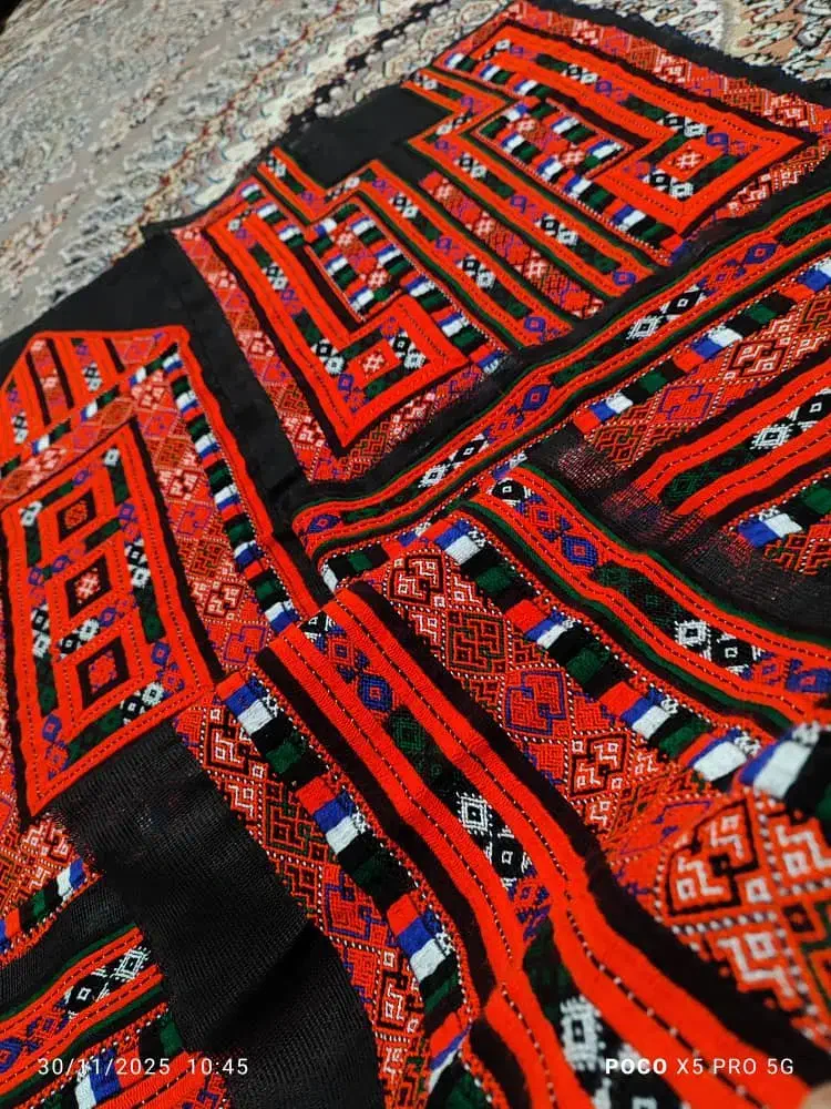 زیح ششتاری|لباس|سراوان, |دیوار