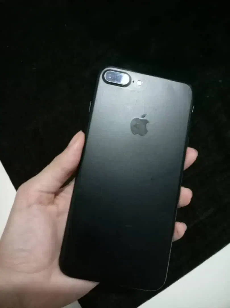 ایفون 7 plus|موبایل|خرم‌آباد, |دیوار