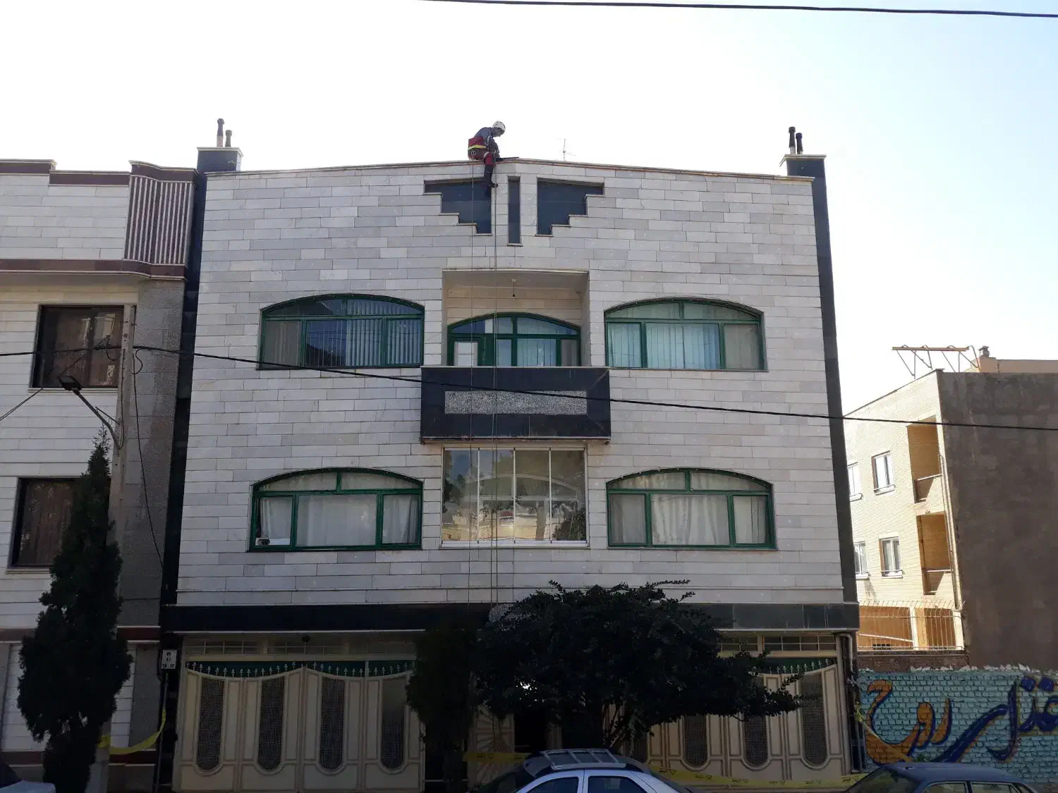 خدمات کار در ارتفاع بدون داربست|خدمات پیشه و مهارت|اسفراین, |دیوار