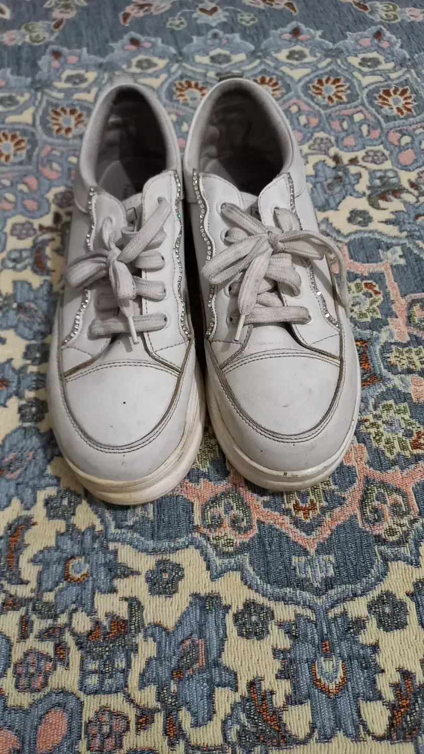 کفش زنانه و دخترانه با لباس دخترانه|کیف، کفش، کمربند|تهران, مختاری|دیوار