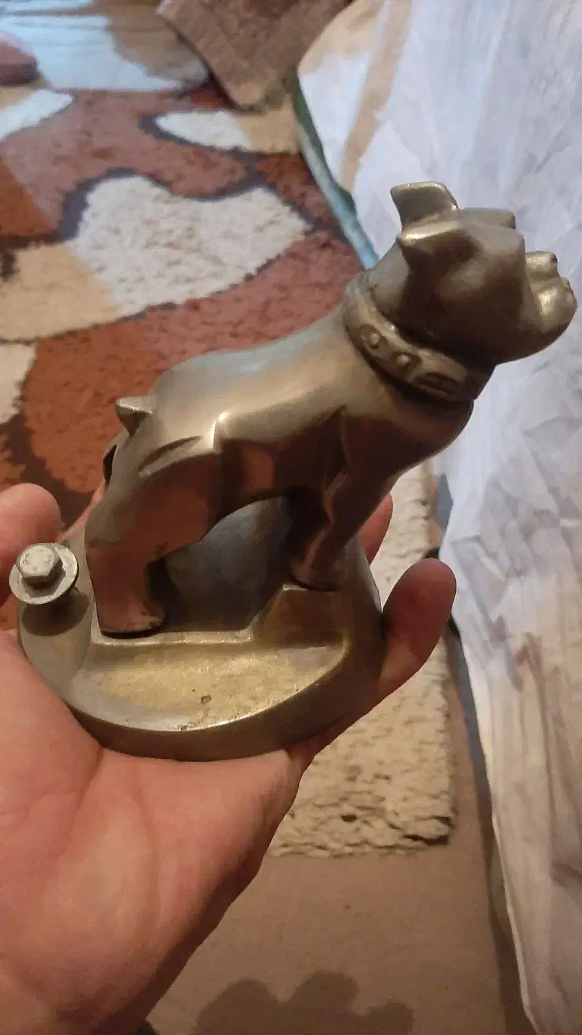 یک ماک سگ ویک ماکت ثوپ قدیمی کار دست|کلکسیون اشیاء عتیقه|قم, دانش|دیوار