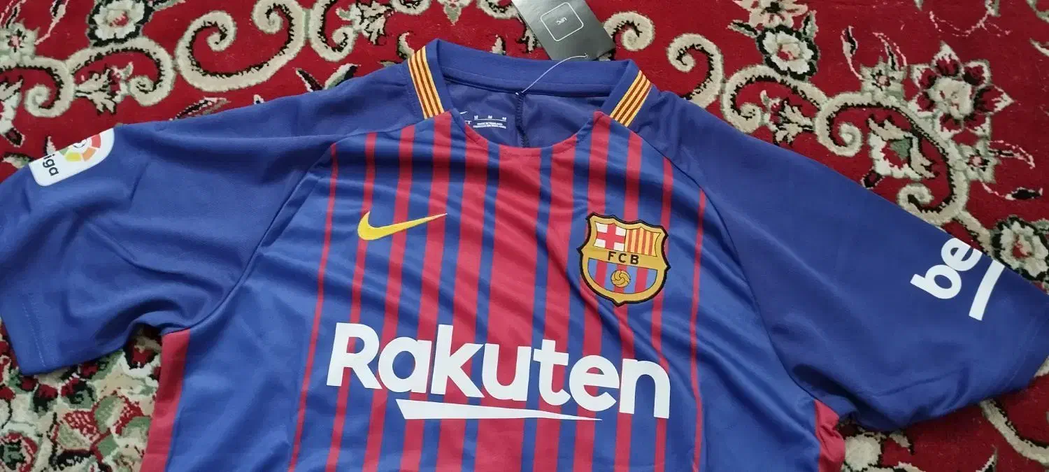 لباس و شورت بارسلونا ۲۰۱۸|لباس|قم, شهرک امام حسن|دیوار