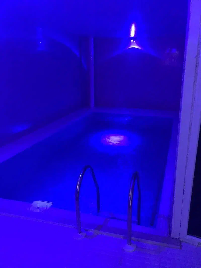 اجاره ویلای استخر دار|اجارهٔ کوتاه‌مدت ویلا و باغ|فرح آباد, |دیوار