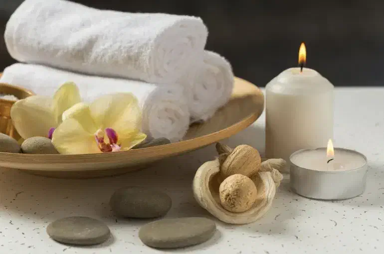 خدمات تخصصی ماساژ|خدمات آرایشگری و زیبایی|تهران, باغ فیض|دیوار