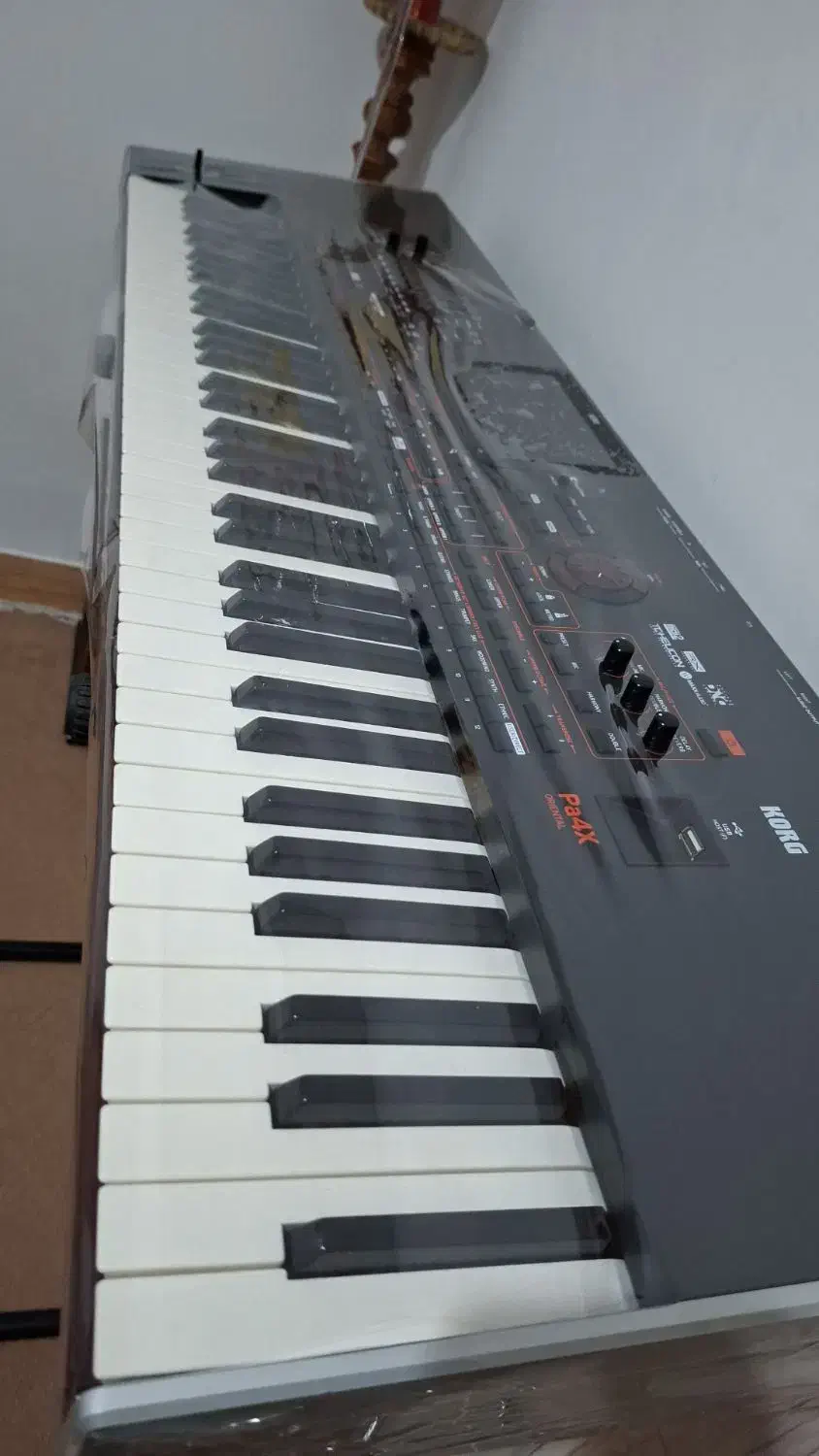 ارگ korgpa4x76k|پیانو، کیبورد، آکاردئون|سقز, |دیوار