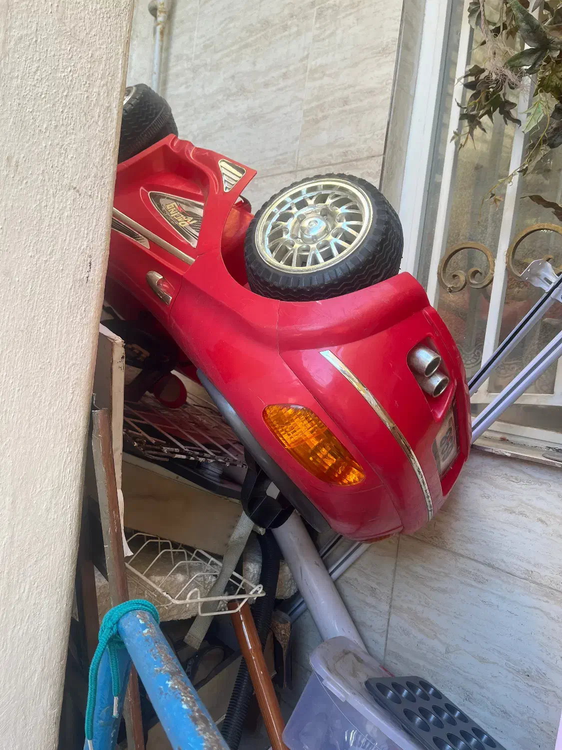 ماشین شارژی کودک|اسباب‌بازی بچه|گنبد کاووس, |دیوار