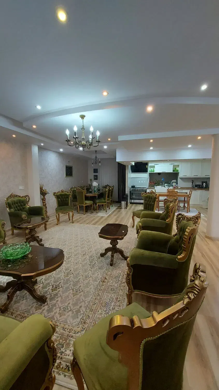 اپارتمان ۱۴۰ متر خوش نقشه|فروش آپارتمان|مشهد, ارشاد|دیوار