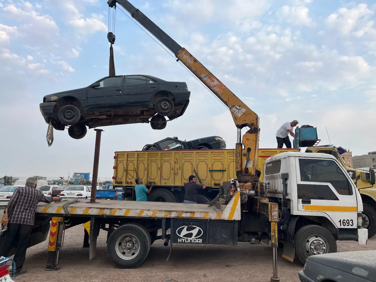 جرثقیل میلاد|خدمات حمل و نقل|اقبالیه, |دیوار