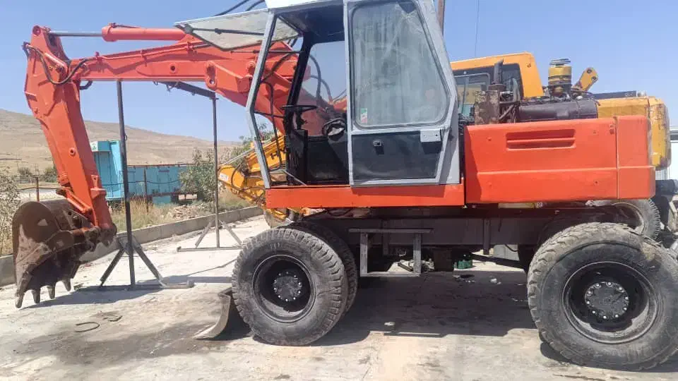 فروش بیل اطلس|خودرو سنگین|زرقان, |دیوار