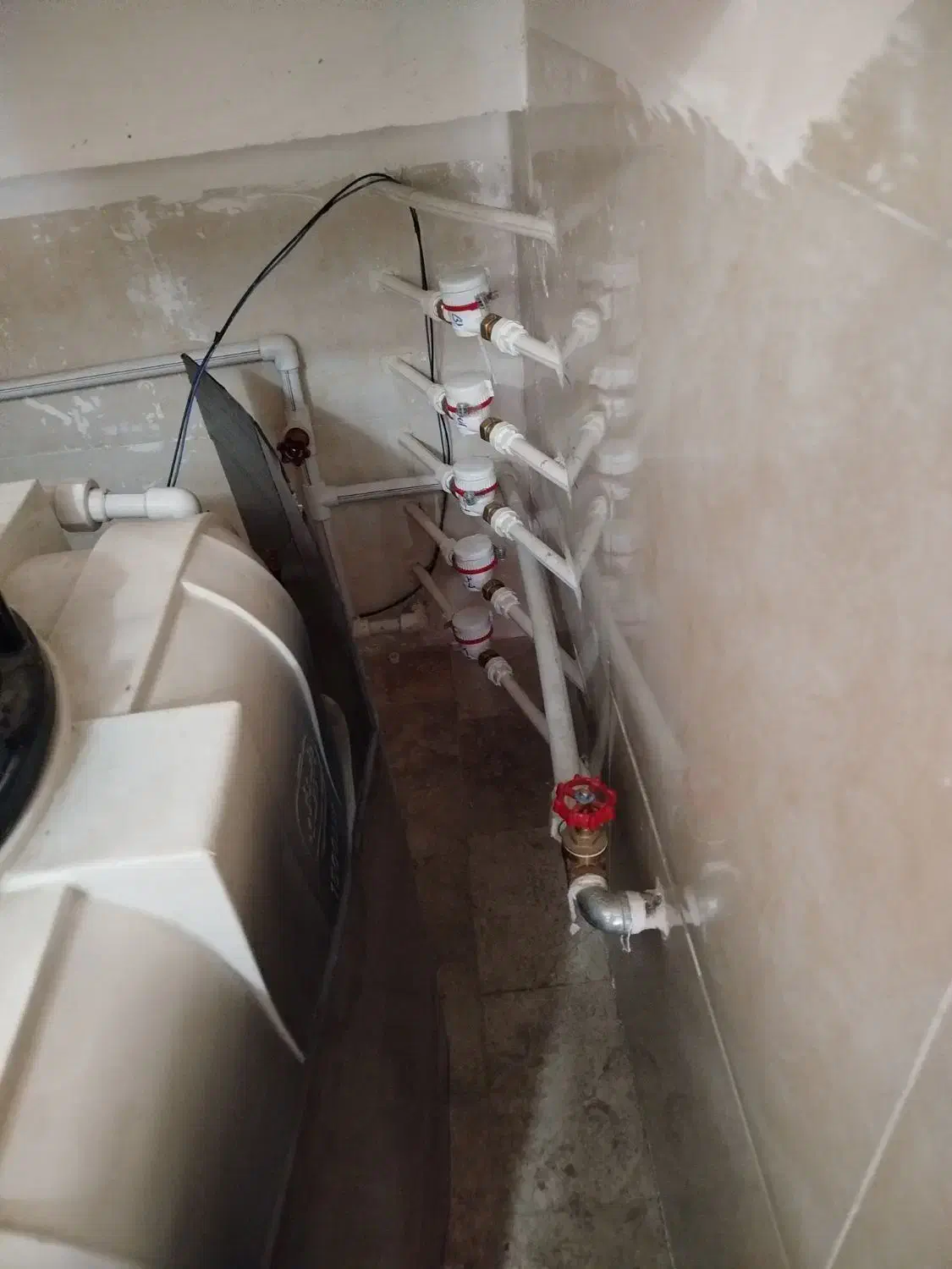 تاسیسات عشایری|خدمات پیشه و مهارت|باغستان, |دیوار