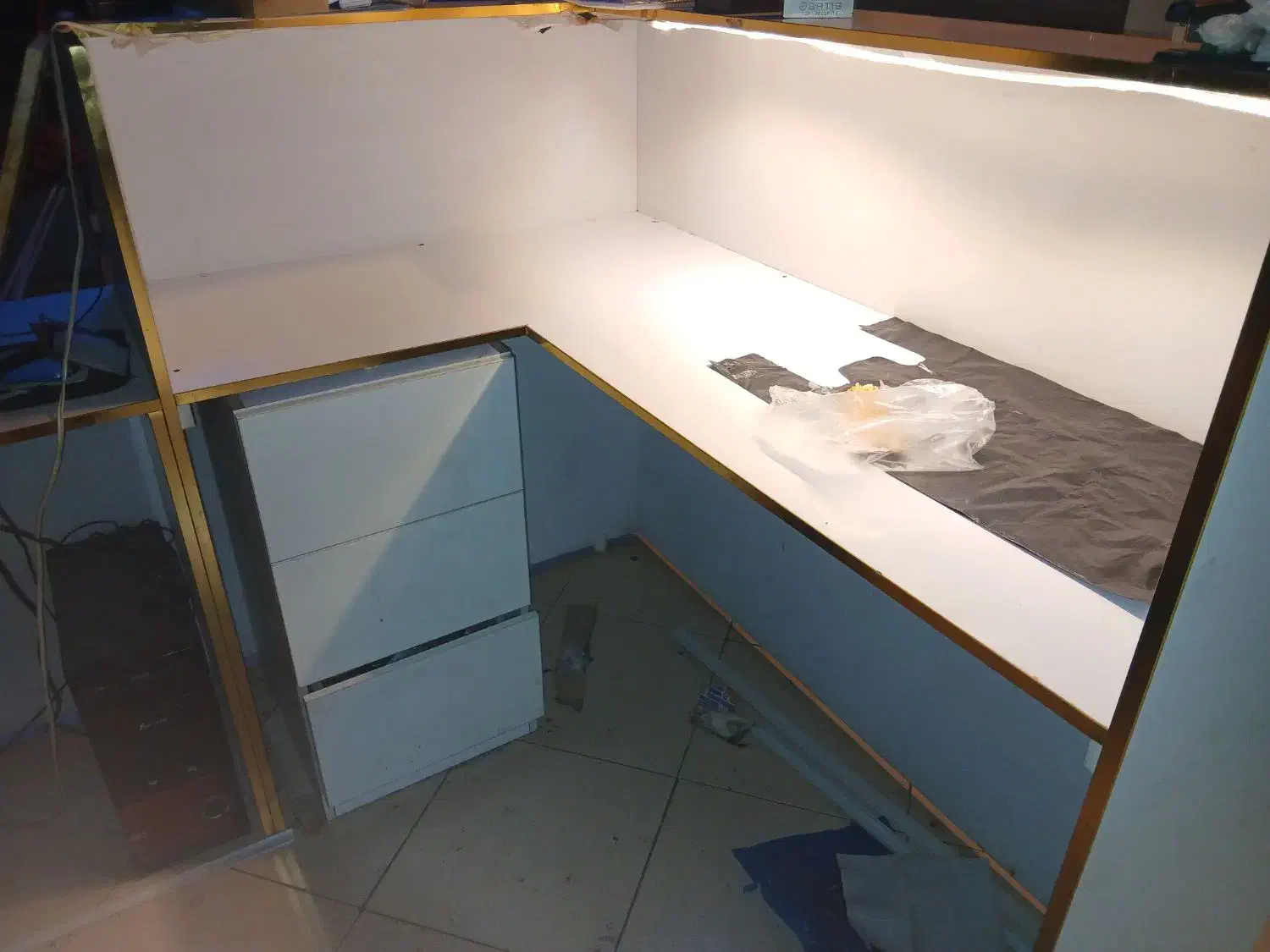 فروش فوری اقلام کارکرده|مبلمان اداری|قم, بکایی|دیوار