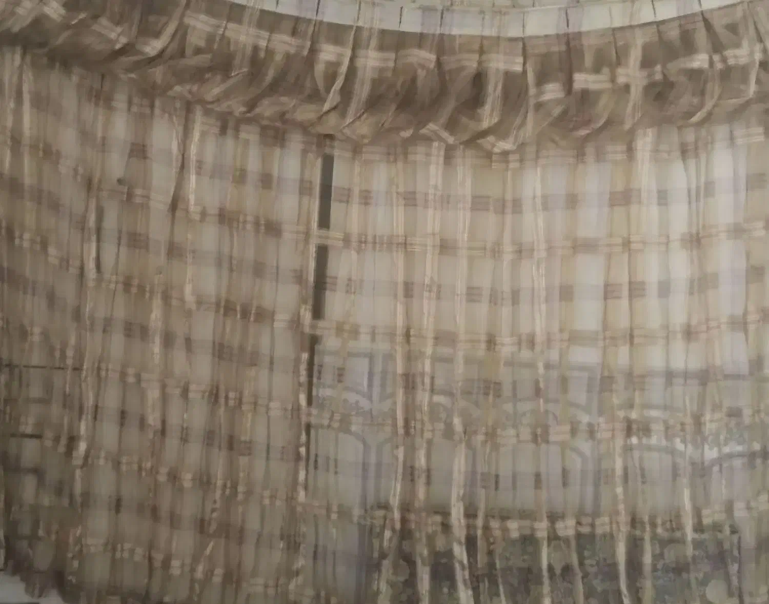 پرده شیشه‌ای ای به فروش میرسد|پرده، رانر، رومیزی|همدان, |دیوار