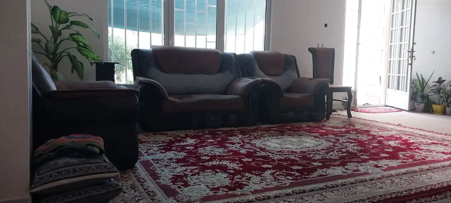 مبل ۴ نفره|مبلمان خانگی و میز عسلی|شوش, |دیوار