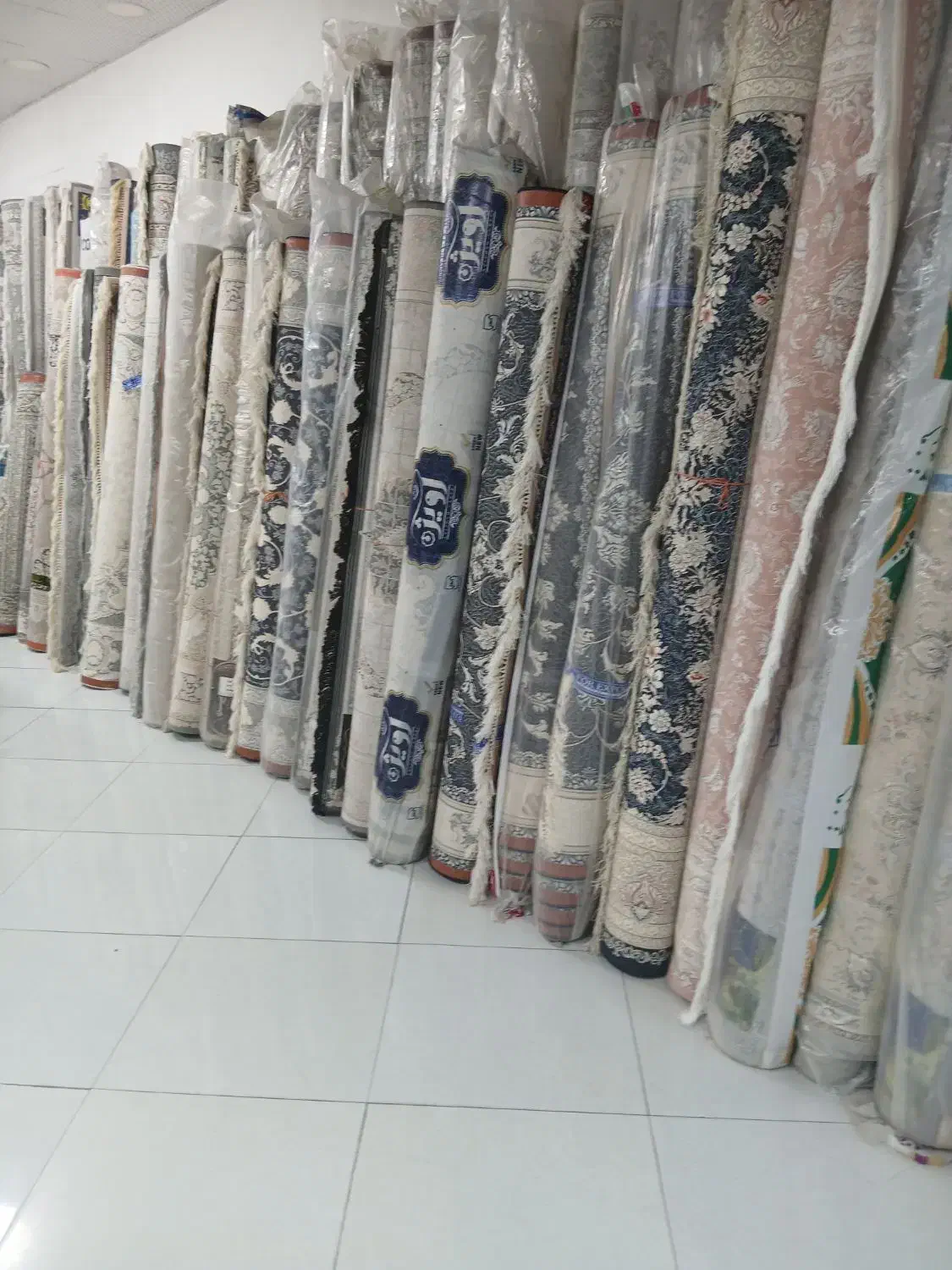 خرید فروش فرش ماشینی|فرش|مشکین‌دشت, |دیوار