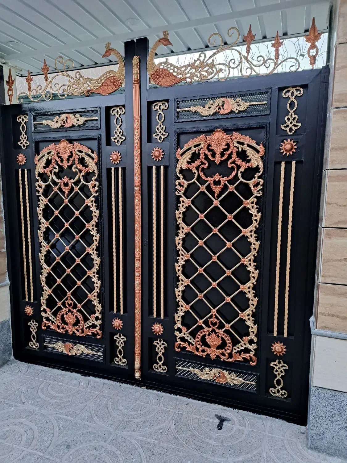 رنگکاری کلی ساختمان و کناف و درب پنجره و..|خدمات پیشه و مهارت|کوهدشت, |دیوار